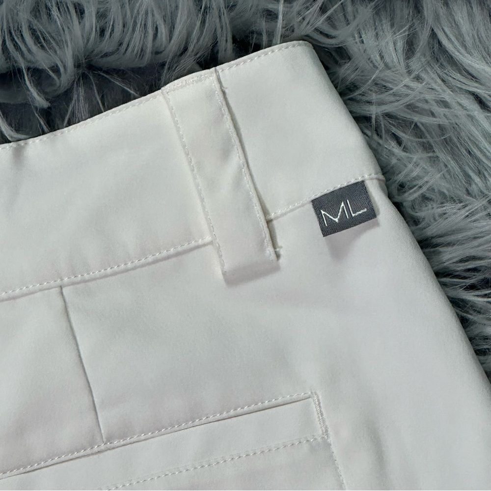 White Cotton Bermuda Shorts Tailored Fit - Picture 6 of 9